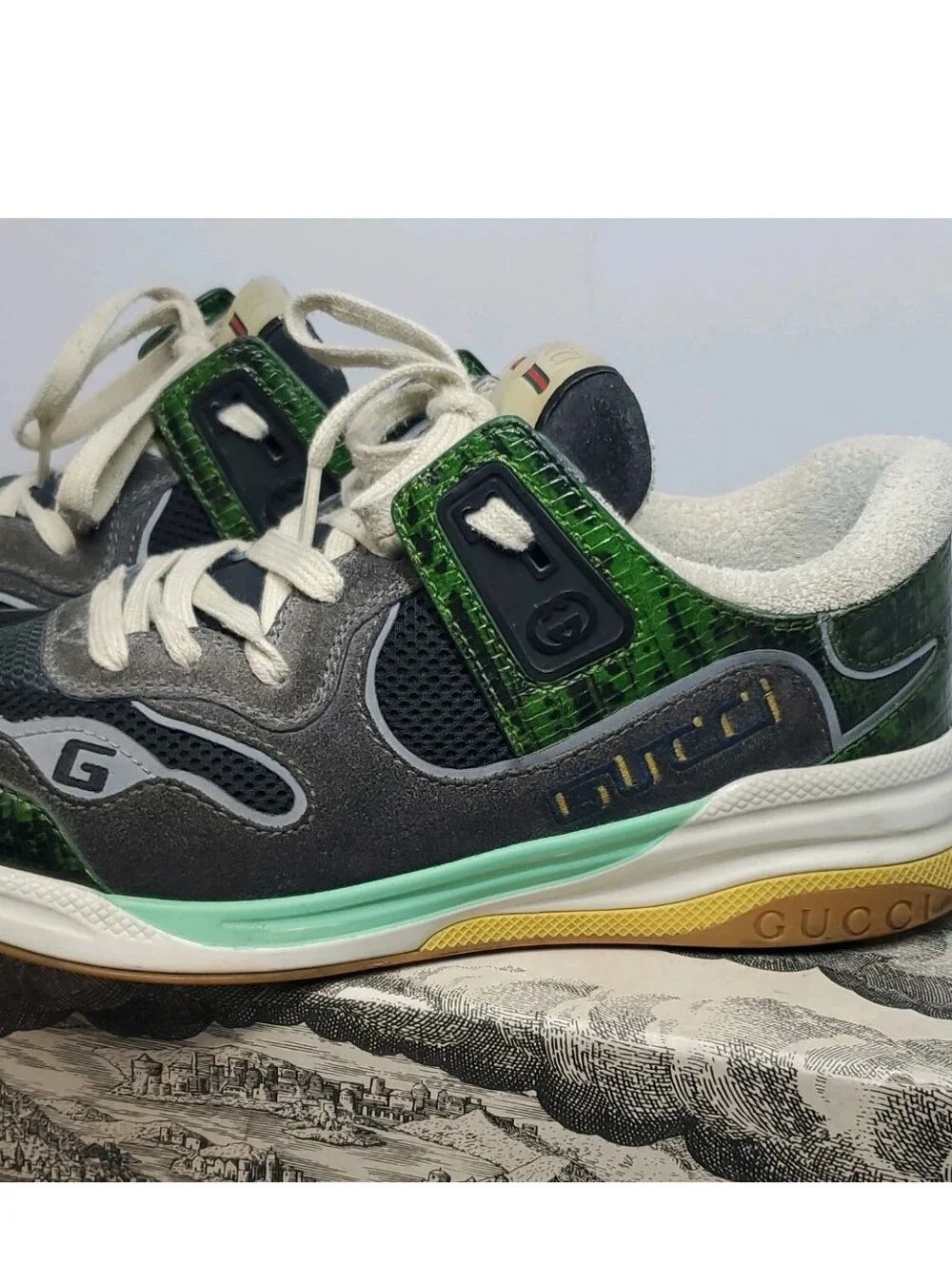 Gucci authentic preowned